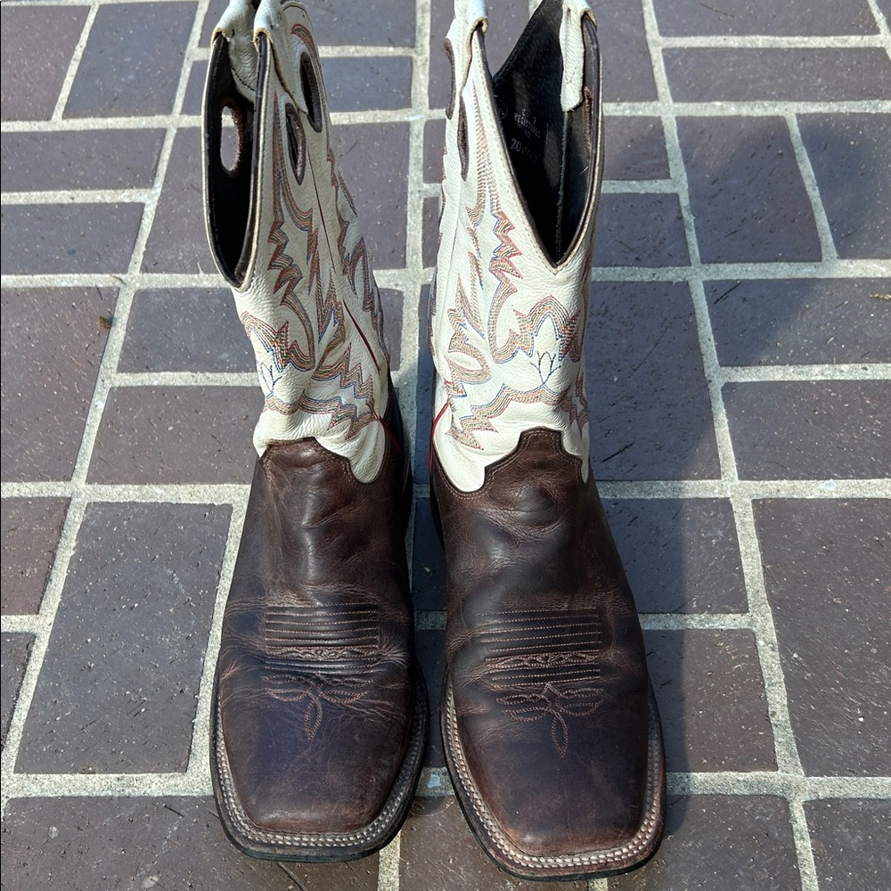 Justin Boots - Picture 2 of 6
